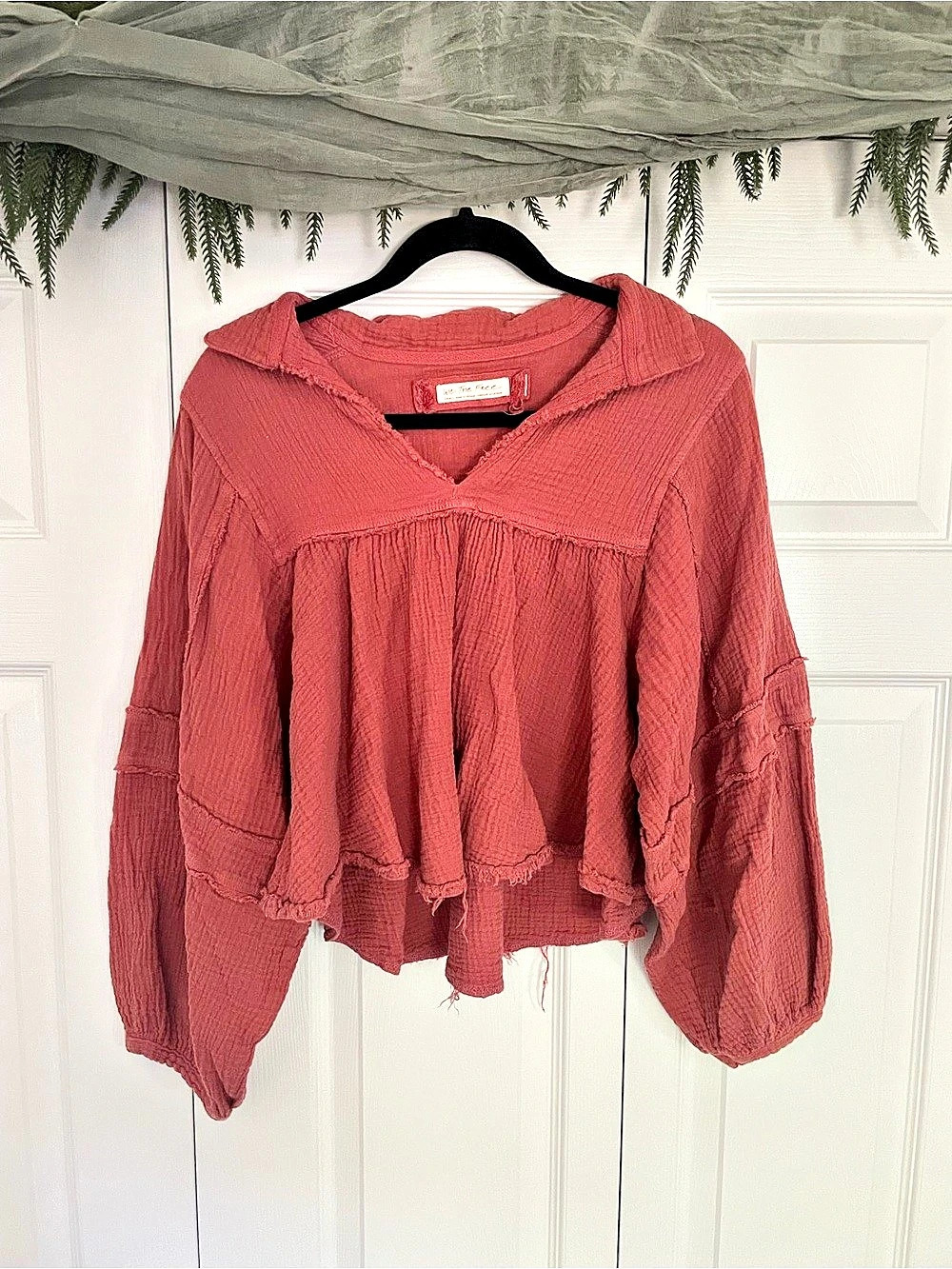 Free People / We The Free Silver Linings Crop Top Gauze Blouse Pink Small